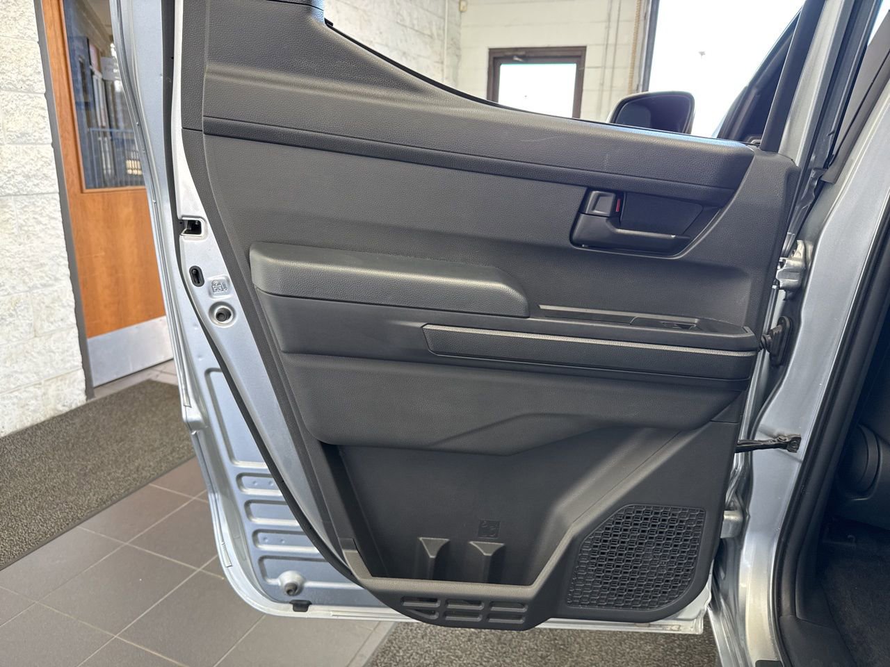 Certified 2024 Toyota Tacoma SR5 w/ SR5 Upgrade Package image 39