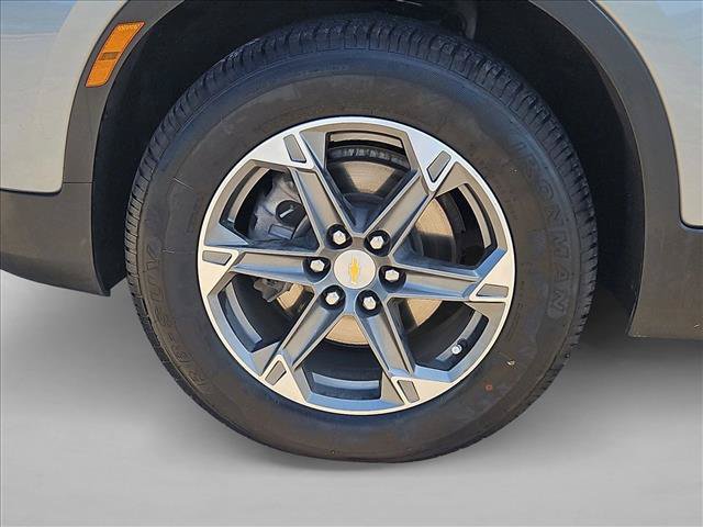 Certified 2025 Chevrolet Blazer LT AWD/4WD image 23