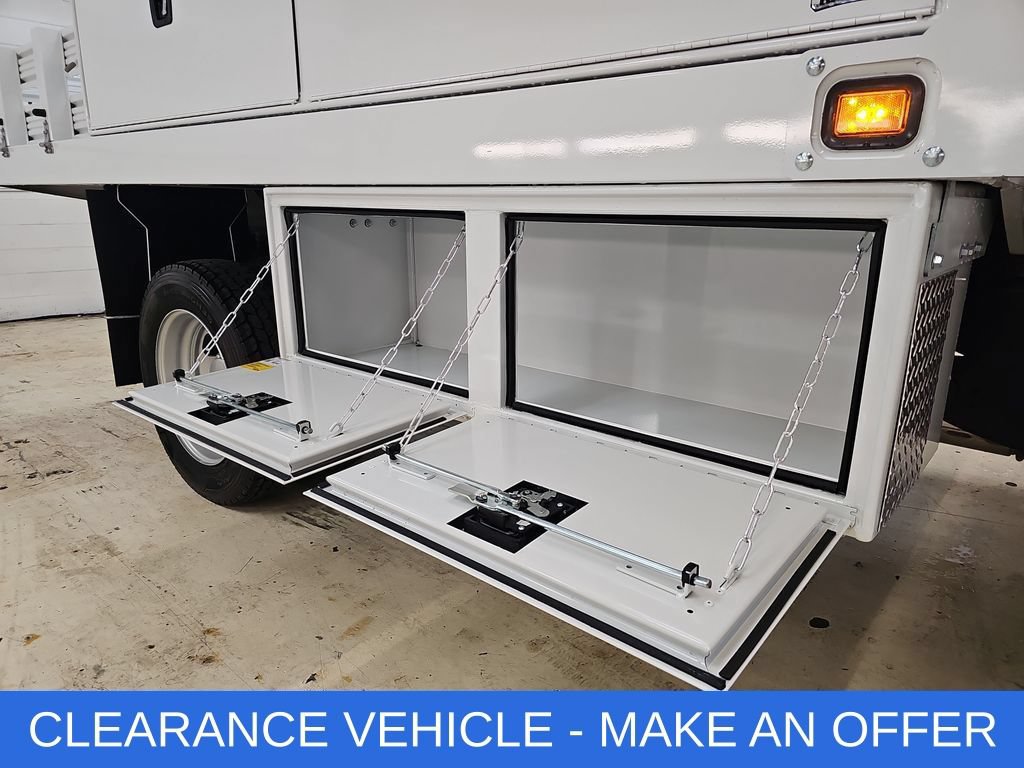 New 2026 RAM 5500 Tradesman AWD/4WD image 94