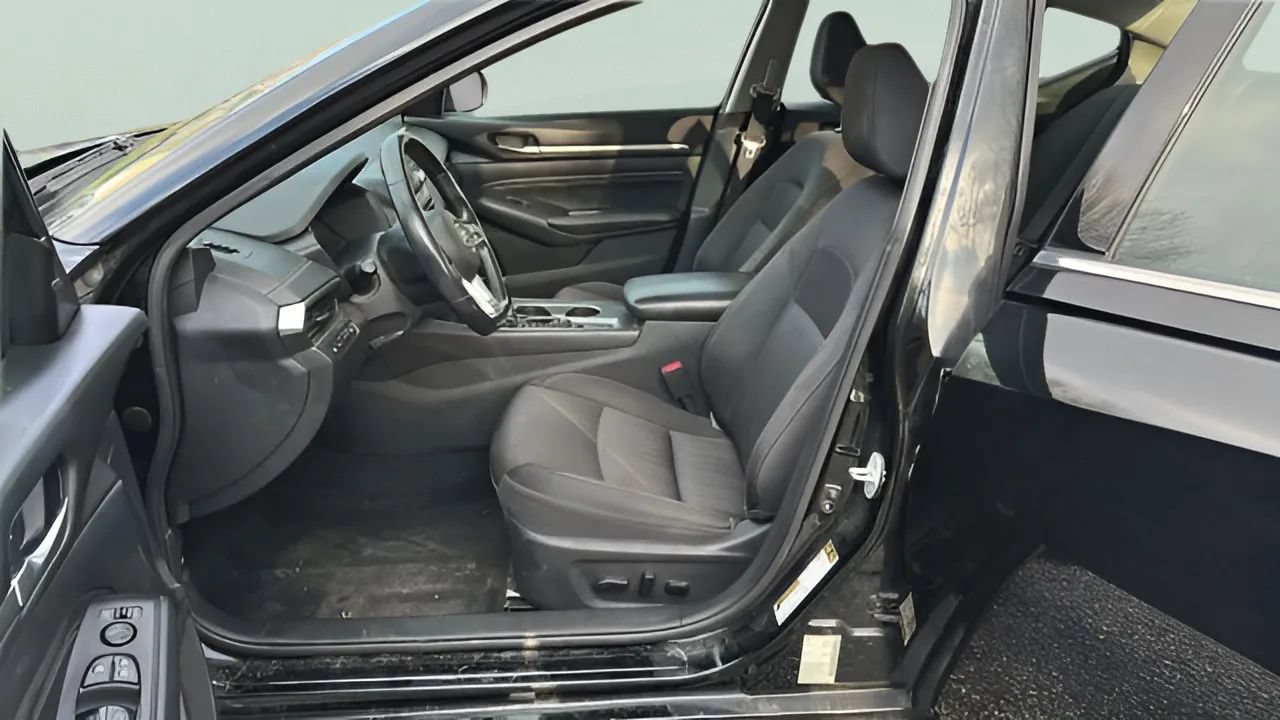 Used 2019 Nissan Altima 2.5 SV AWD/4WD image 17