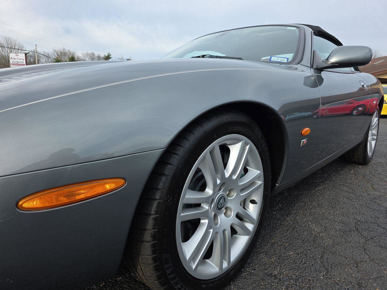 Used 2004 Jaguar XK8 Convertible image 39