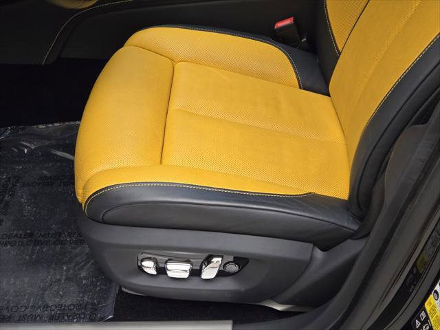 Certified 2022 Rolls-Royce Ghost Black Badge image 33