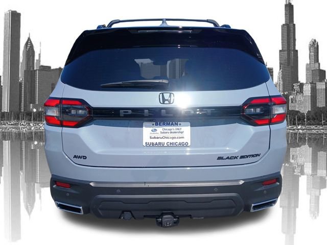 Used 2025 Honda Pilot Black Edition image 33