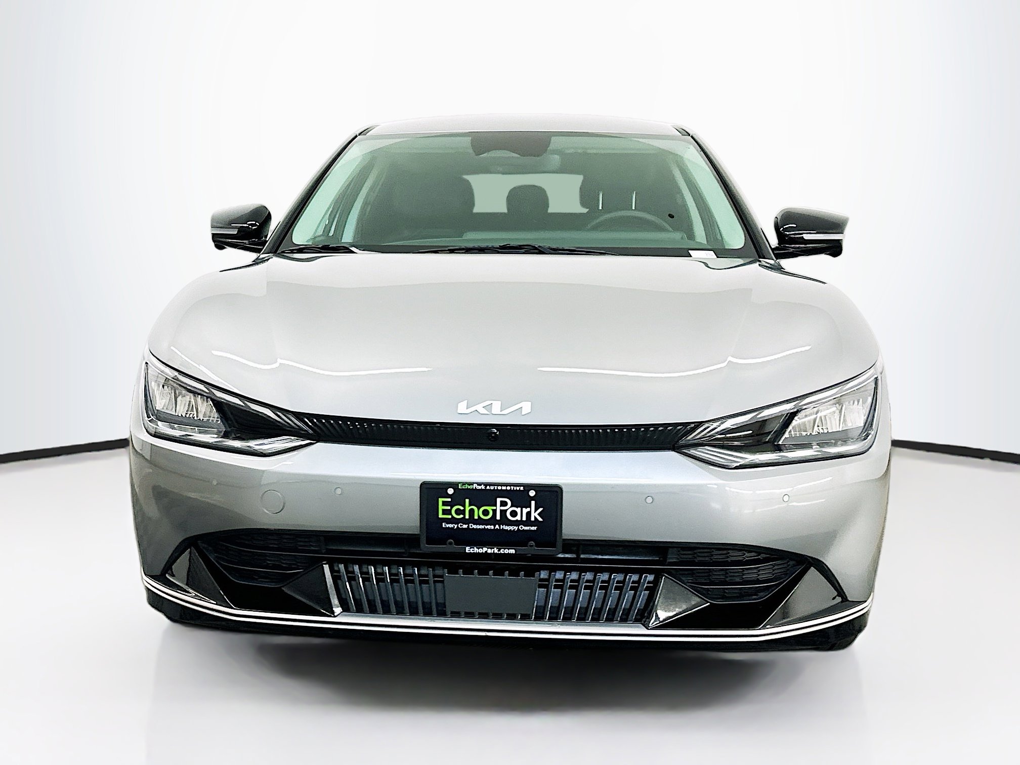 Used 2024 Kia EV6 Wind w/ Wind Technology Package image 2