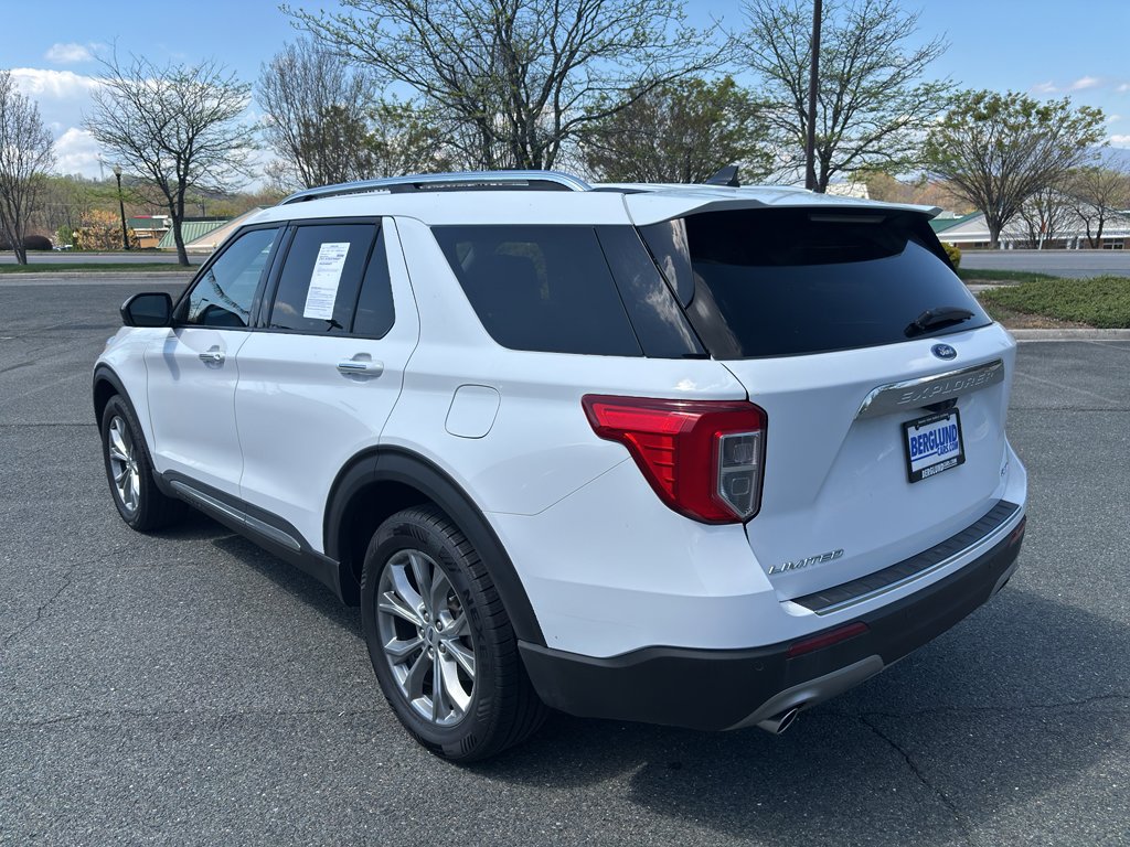 Used 2023 Ford Explorer Limited image 7