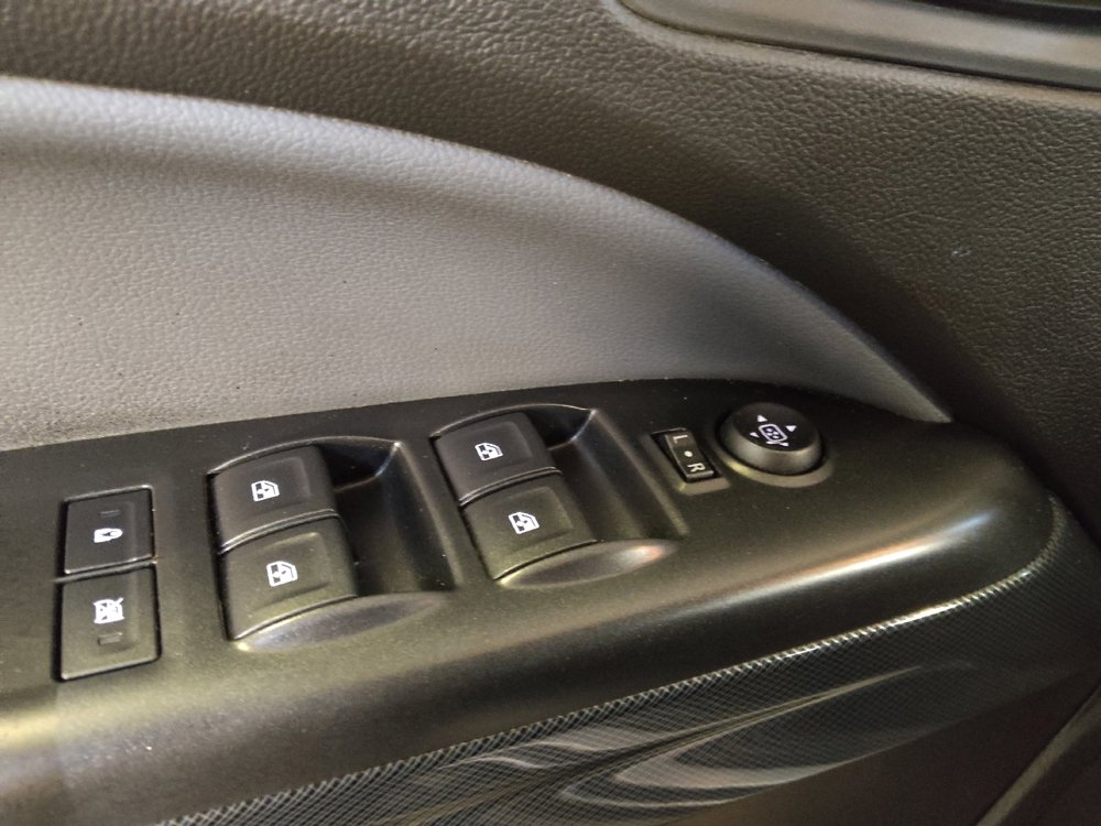 Used 2015 Chevrolet Colorado Z71 RWD image 27