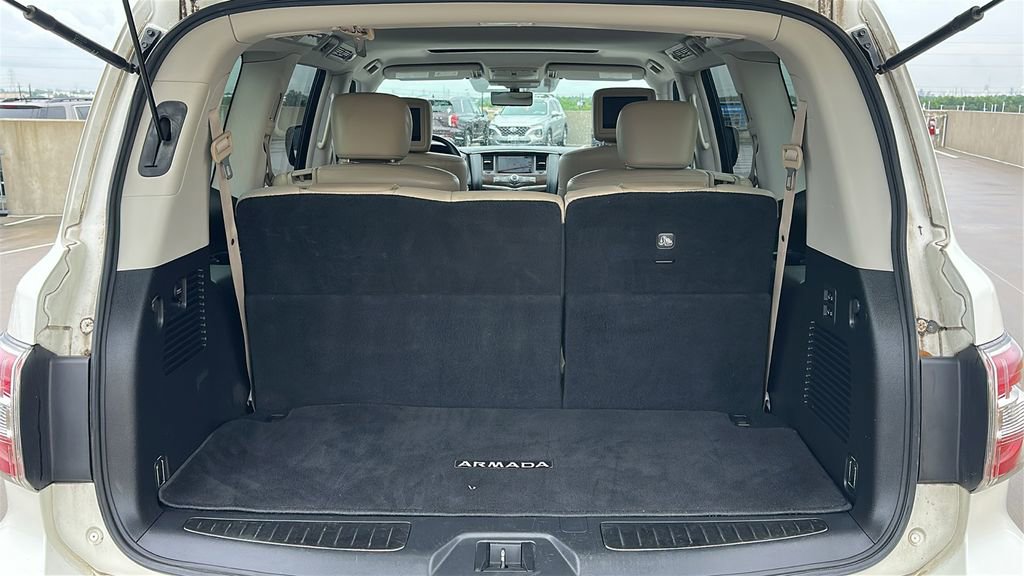 Used 2020 Nissan Armada Platinum w/ Captain's Chairs Package RWD image 41