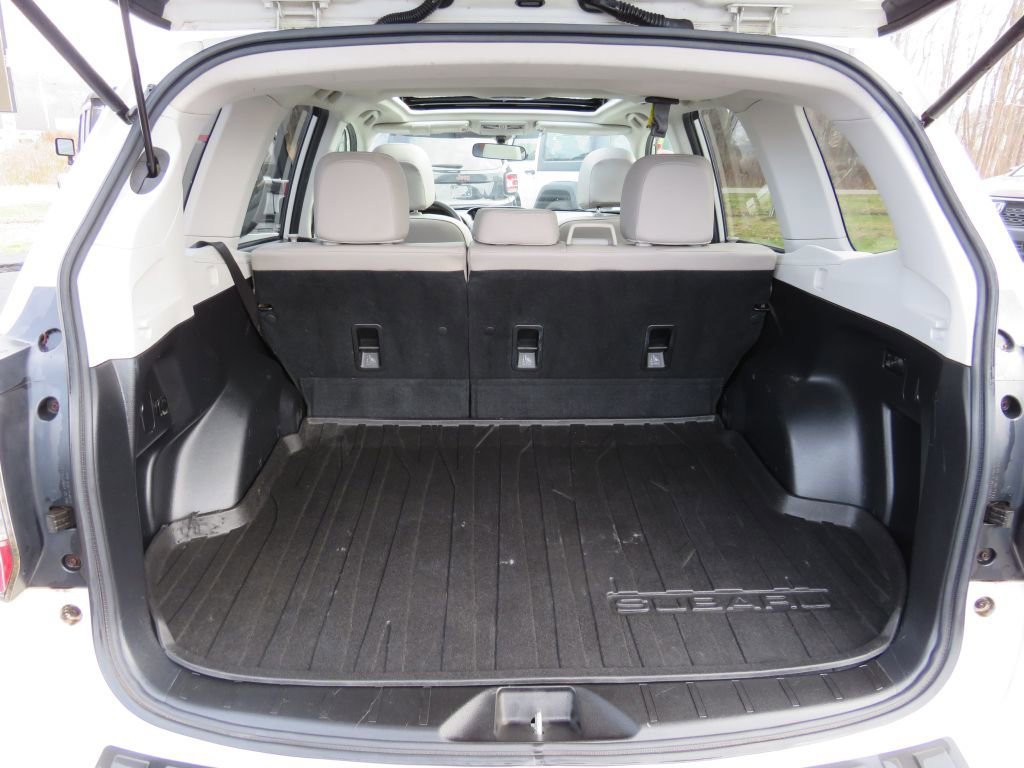 Used 2014 Subaru Forester 2.5i Limited image 29