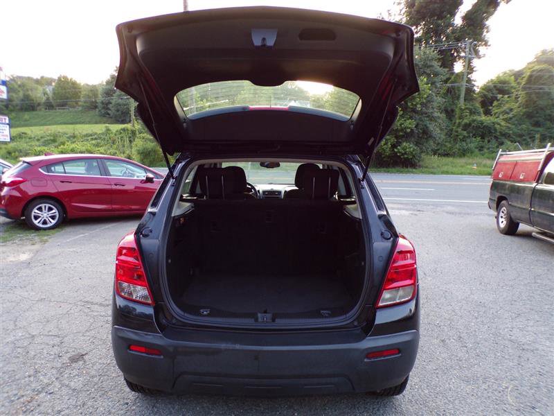 Used 2016 Chevrolet Trax LS image 33