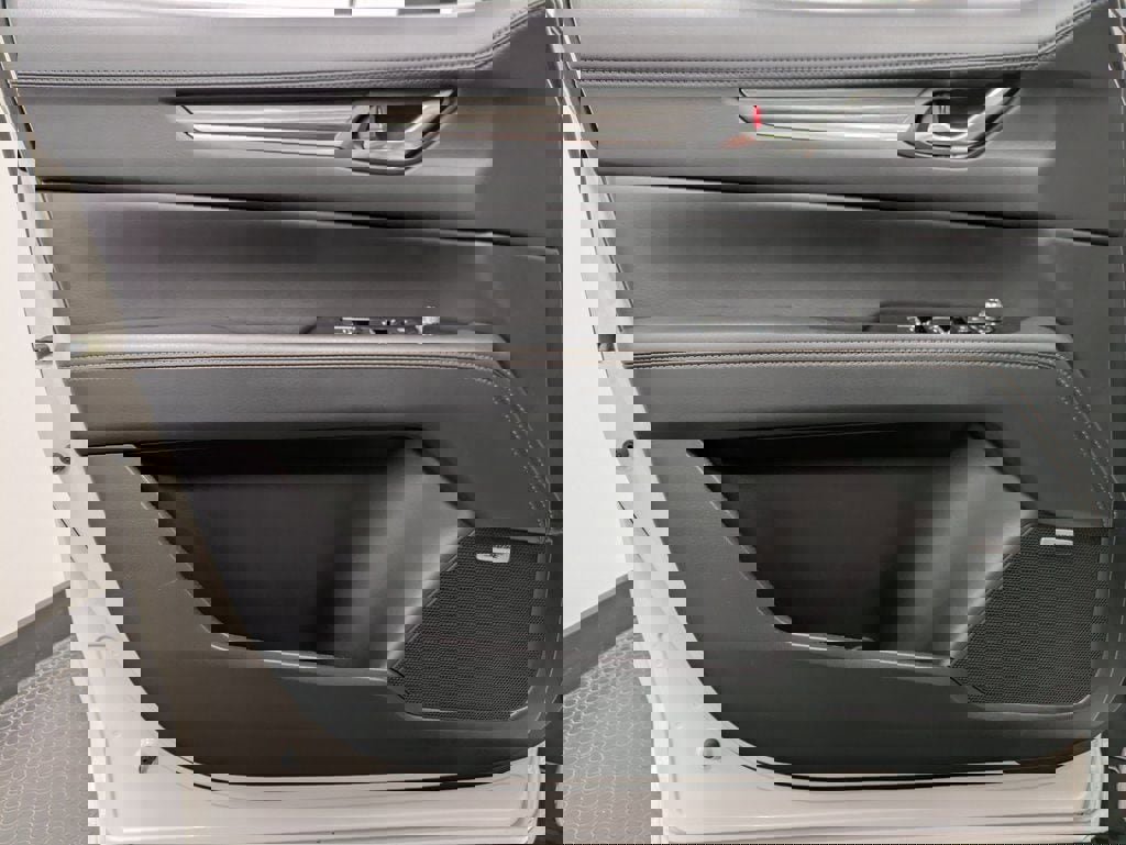 Certified 2023 MAZDA CX-5 AWD 2.5 S w/ Premium Plus Pkg image 8