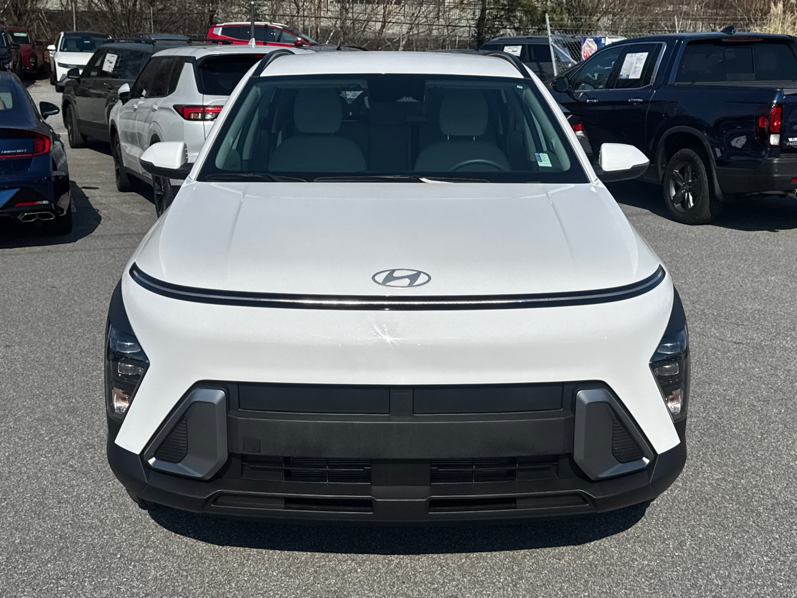 Certified 2025 Hyundai Kona SEL image 2