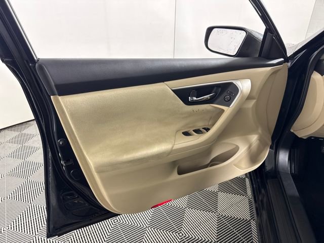 Used 2015 Nissan Altima 2.5 S w/ Sport Value Package FWD image 26