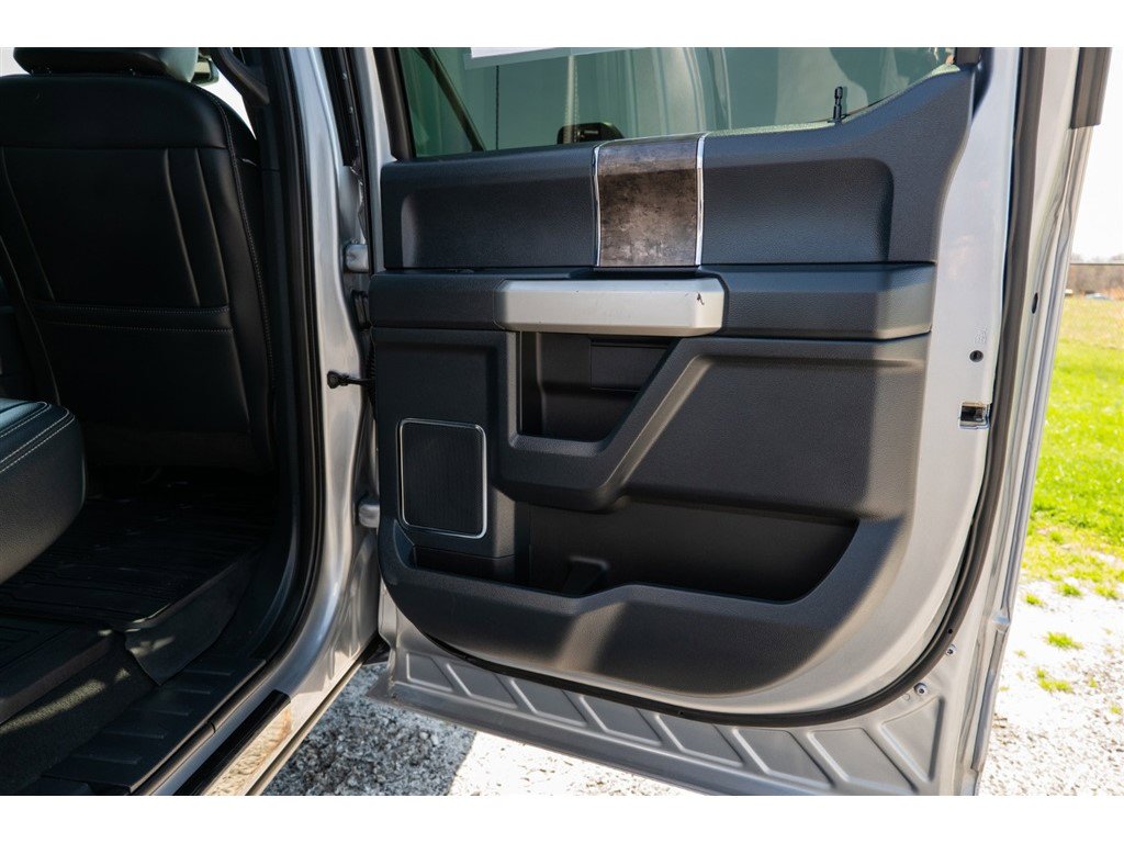 Used 2022 Ford F250 Lariat w/ Lariat Ultimate Package image 38