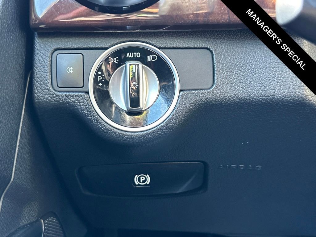 Used 2013 Mercedes-Benz GLK 350 4MATIC image 29