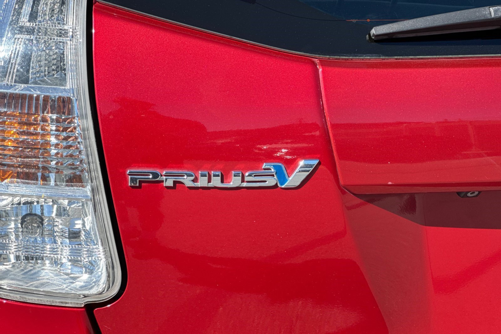 Used 2012 Toyota Prius V Three FWD image 29