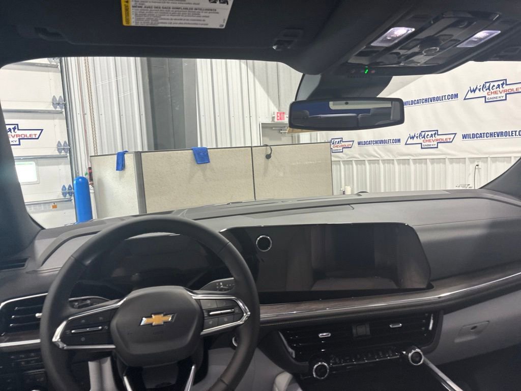 New 2026 Chevrolet Tahoe Premier AWD/4WD image 2