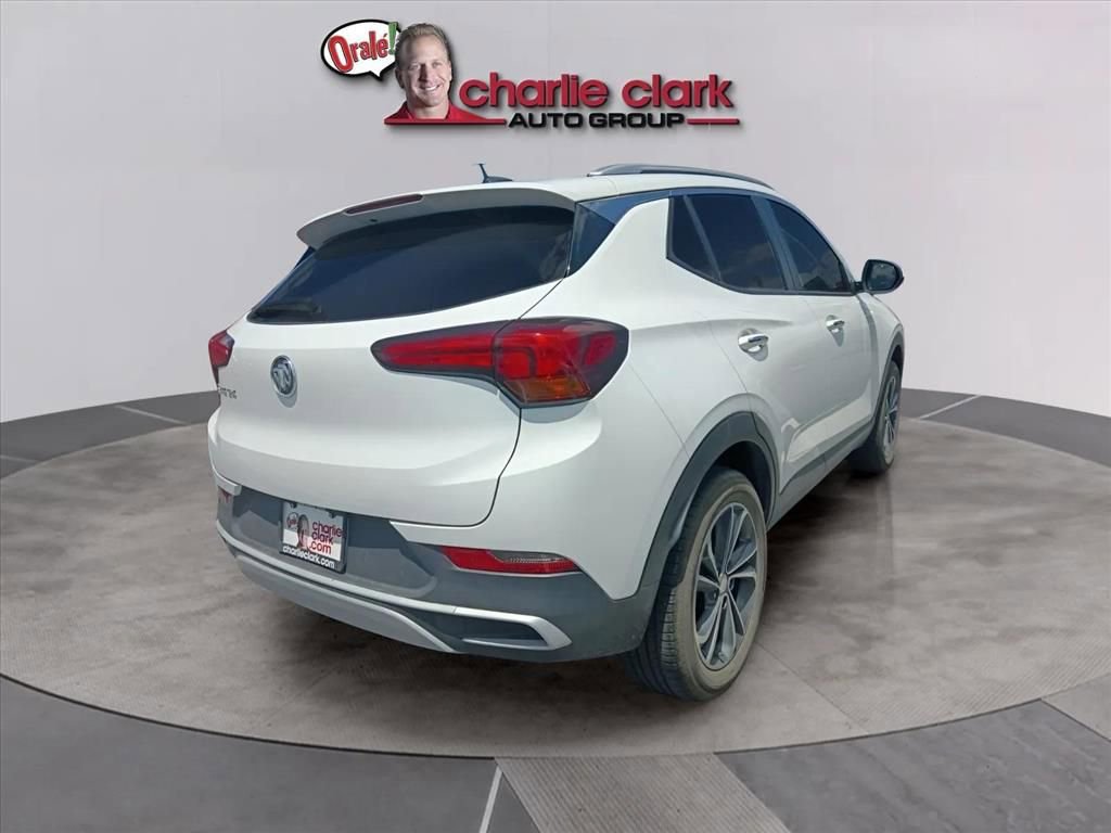 Used 2023 Buick Encore GX Select w/ Safety Package II AWD/4WD image 3
