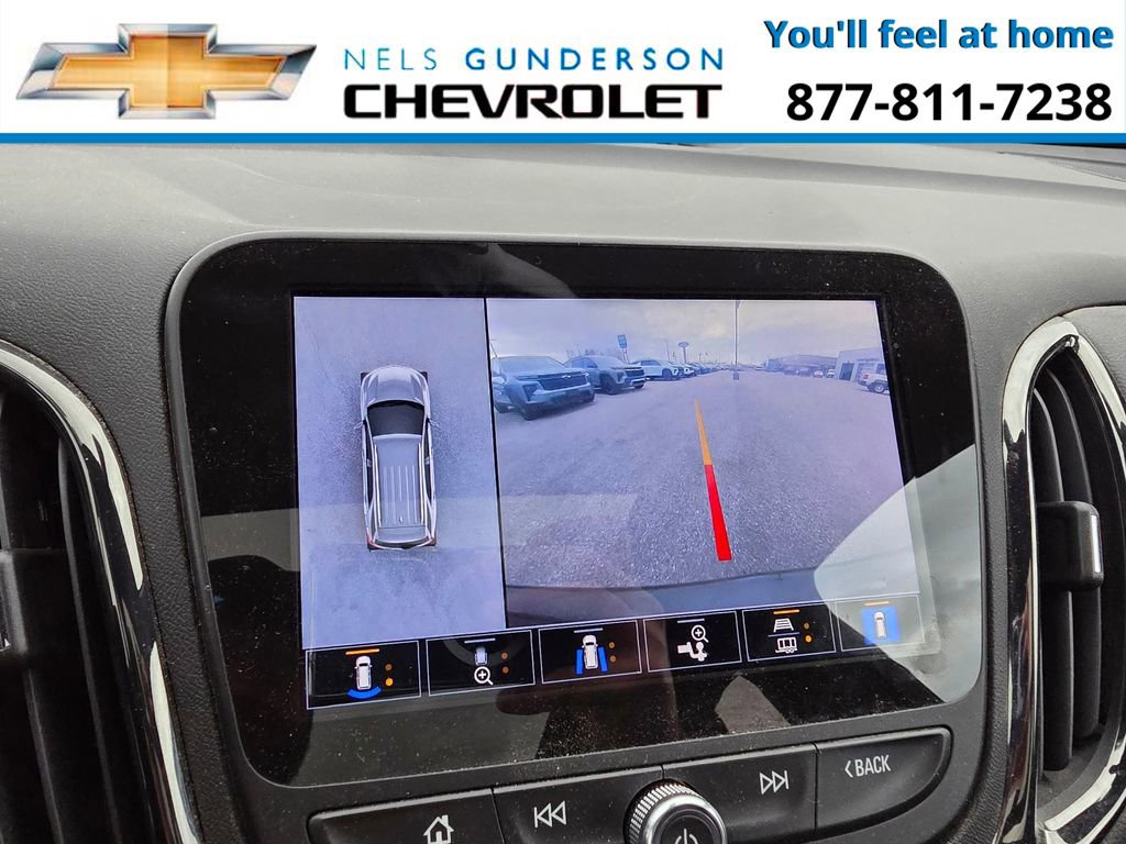 Used 2023 Chevrolet Equinox RS AWD/4WD image 10