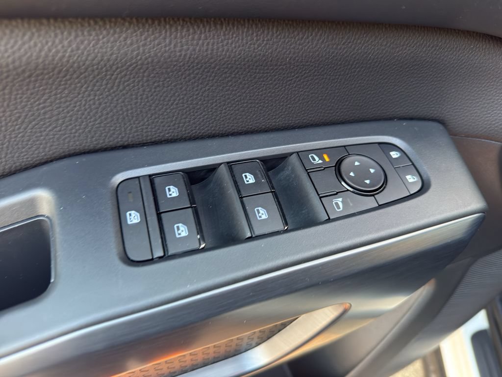 Certified 2025 Nissan Pathfinder Rock Creek AWD/4WD image 12