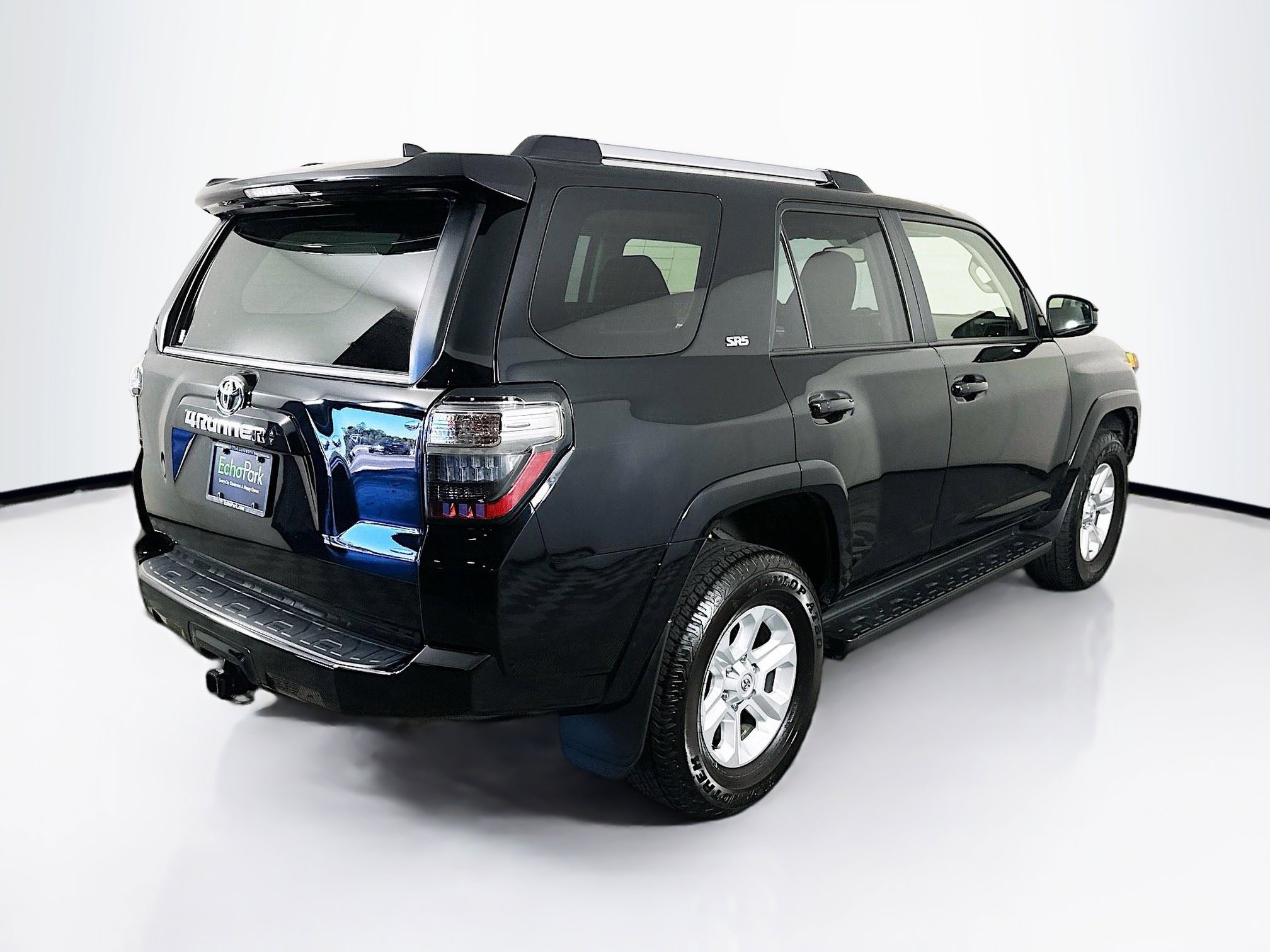Used 2024 Toyota 4Runner SR5 image 9