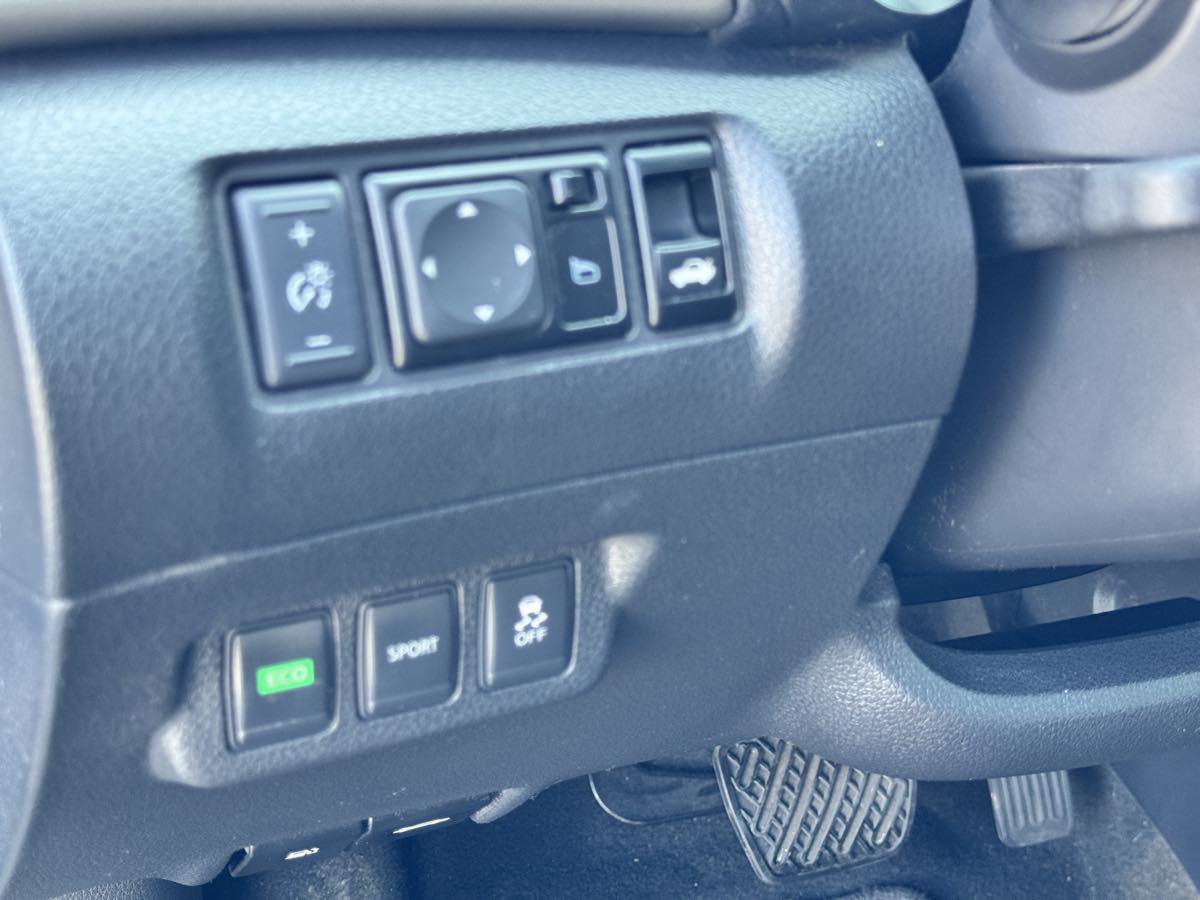 Used 2014 Nissan Sentra SR FWD image 38
