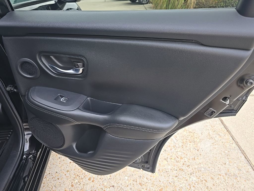 Used 2024 Honda HR-V EX-L image 36