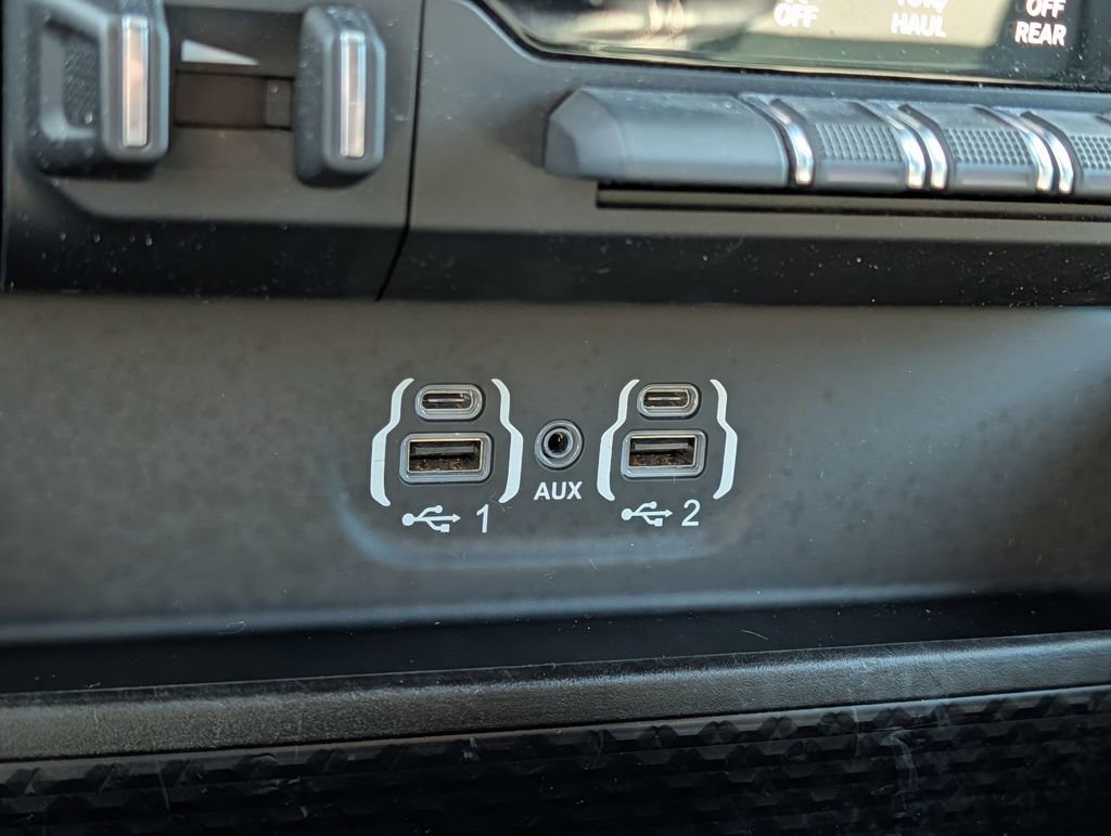 Used 2020 RAM 2500 Laramie w/ Night Edition image 47