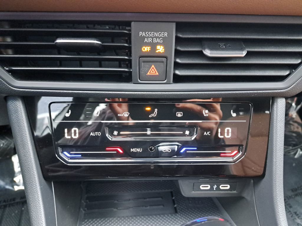 New 2026 Volkswagen Jetta SEL FWD image 22