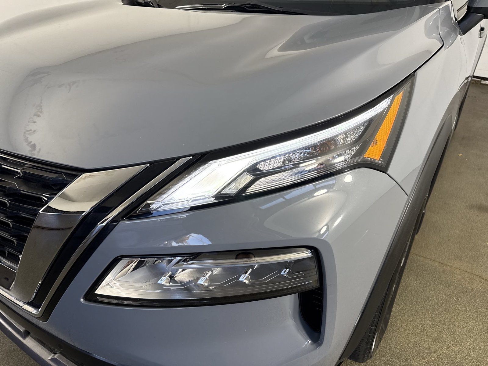 Certified 2023 Nissan Rogue SL w/ SL Premium Package AWD/4WD image 31