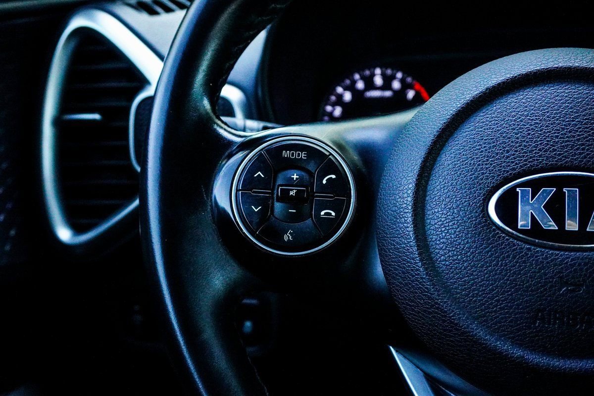 Used 2021 Kia Soul GT-Line FWD image 32