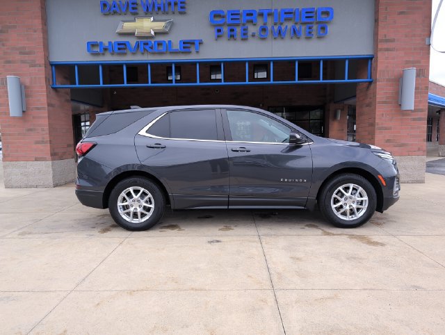 Used 2023 Chevrolet Equinox LT FWD image 9