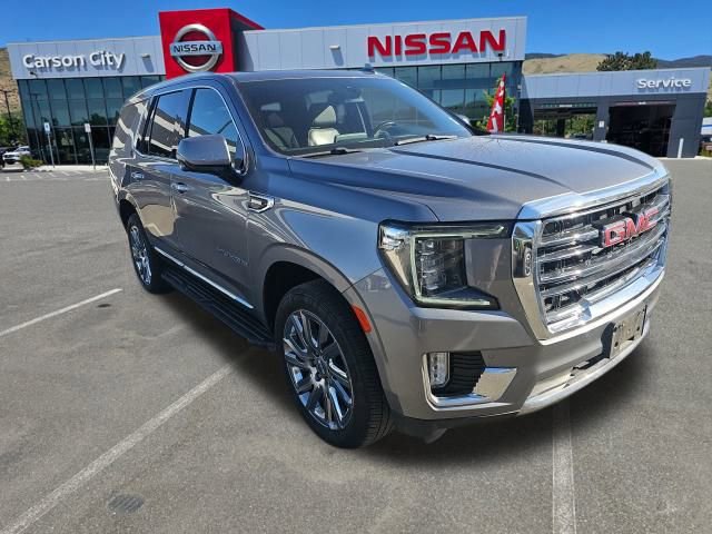 Used 2021 GMC Yukon SLT w/ SLT Premium Package image 5