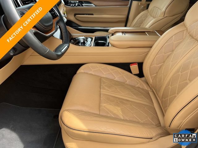 Certified 2025 Jeep Grand Wagoneer L Series III w/ HD Trailer Tow Package AWD/4WD image 30