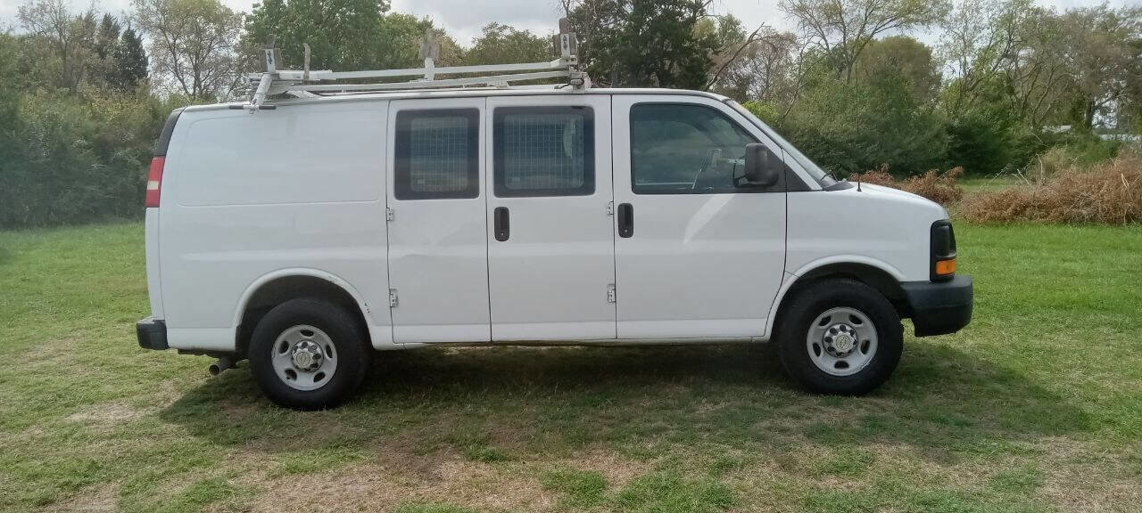 Used 2013 Chevrolet Express 2500 w/ Cold Climate Package image 4