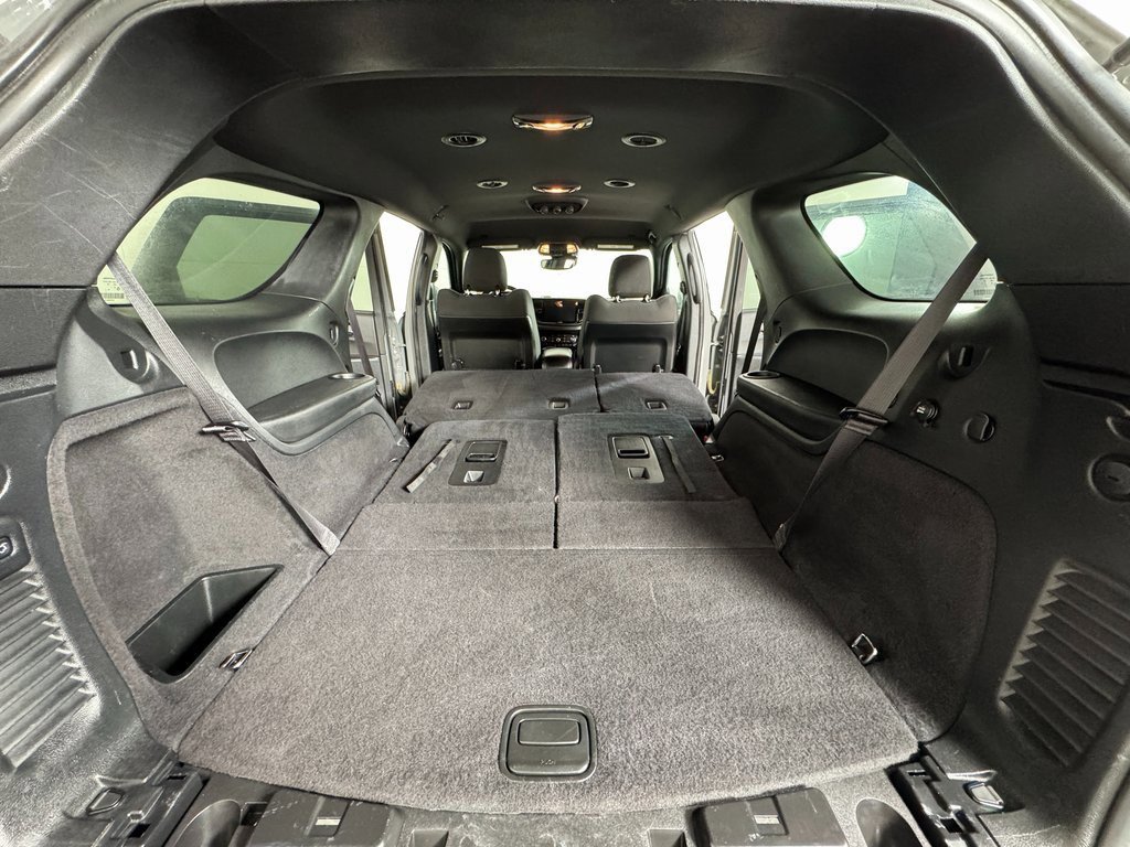 Used 2023 Dodge Durango GT image 29