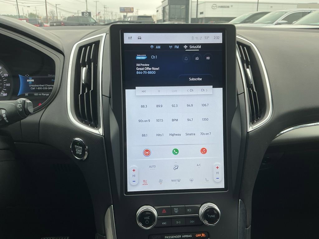 Used 2024 Ford Edge Titanium image 17