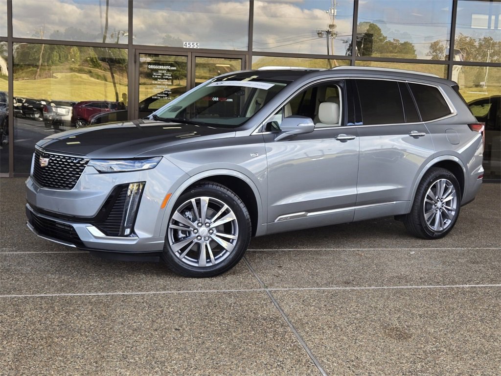 Used 2025 Cadillac XT6 Premium Luxury image 1
