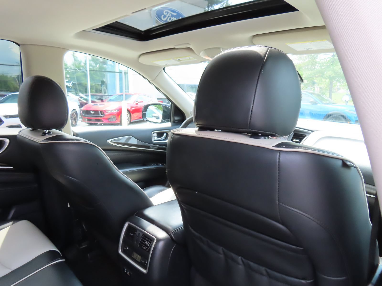 Used 2020 INFINITI QX60 Signature Edition AWD/4WD image 39