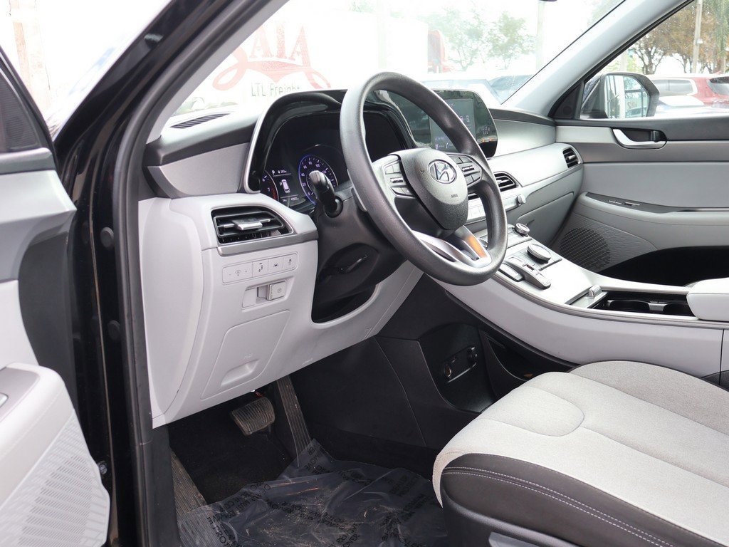 Used 2022 Hyundai Palisade SE image 24