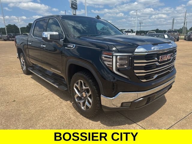 Used 2023 GMC Sierra 1500 SLT AWD/4WD image 3