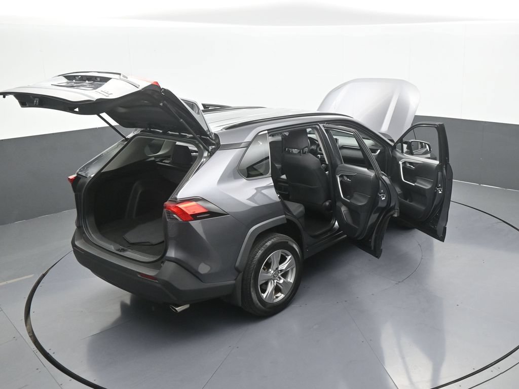 Used 2024 Toyota RAV4 XLE AWD/4WD image 62
