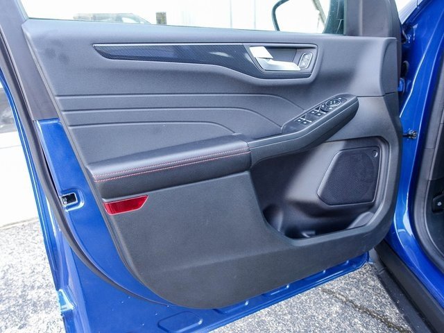 Used 2023 Ford Escape ST-Line w/ Tech Pack #1 image 21