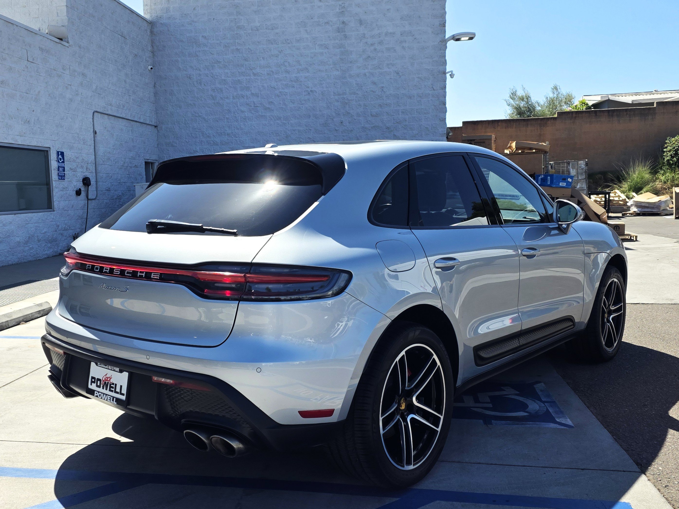 Used 2022 Porsche Macan S AWD/4WD image 5
