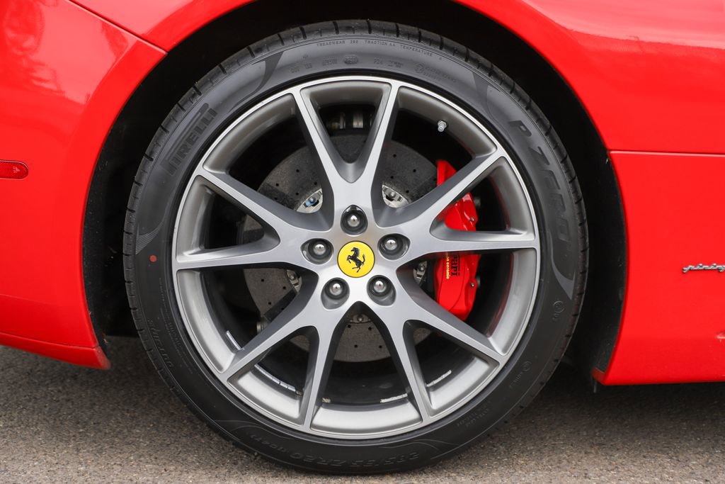 Used 2010 Ferrari California image 67