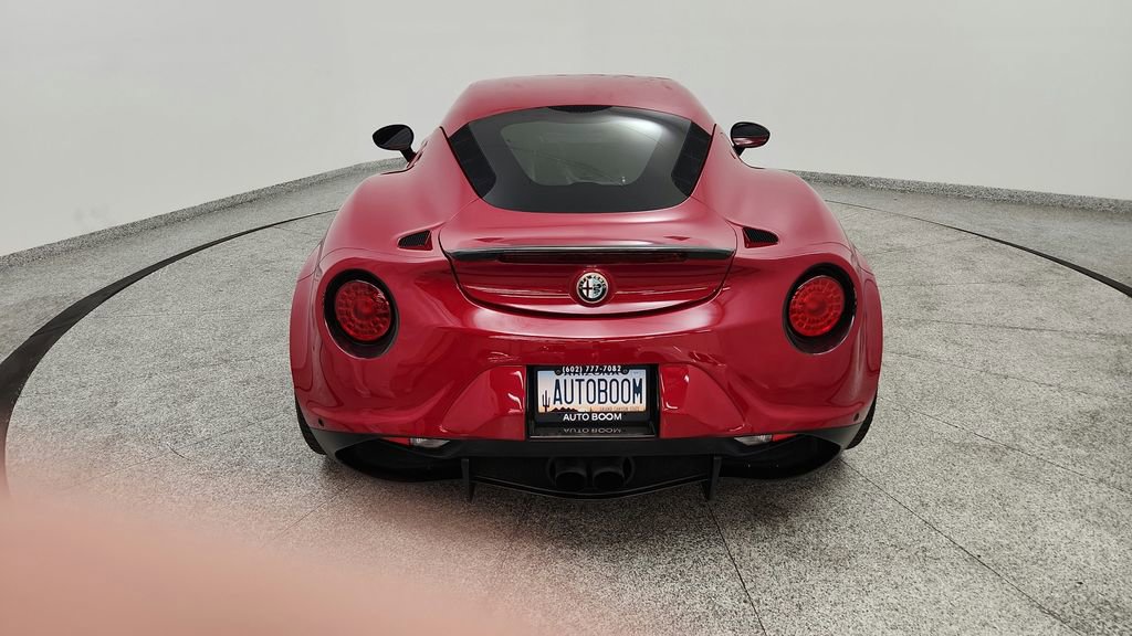 Used 2015 Alfa Romeo 4C Launch Edition w/ Convenience Group RWD image 17