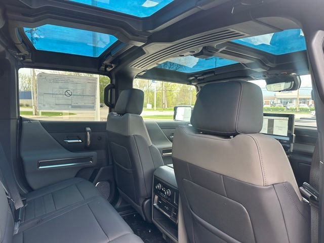 New 2025 GMC Hummer EV 2X w/ LPO, Dark Essentials Package image 14