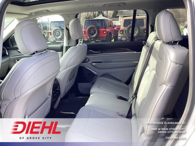 Used 2021 Jeep Grand Cherokee L Overland image 14