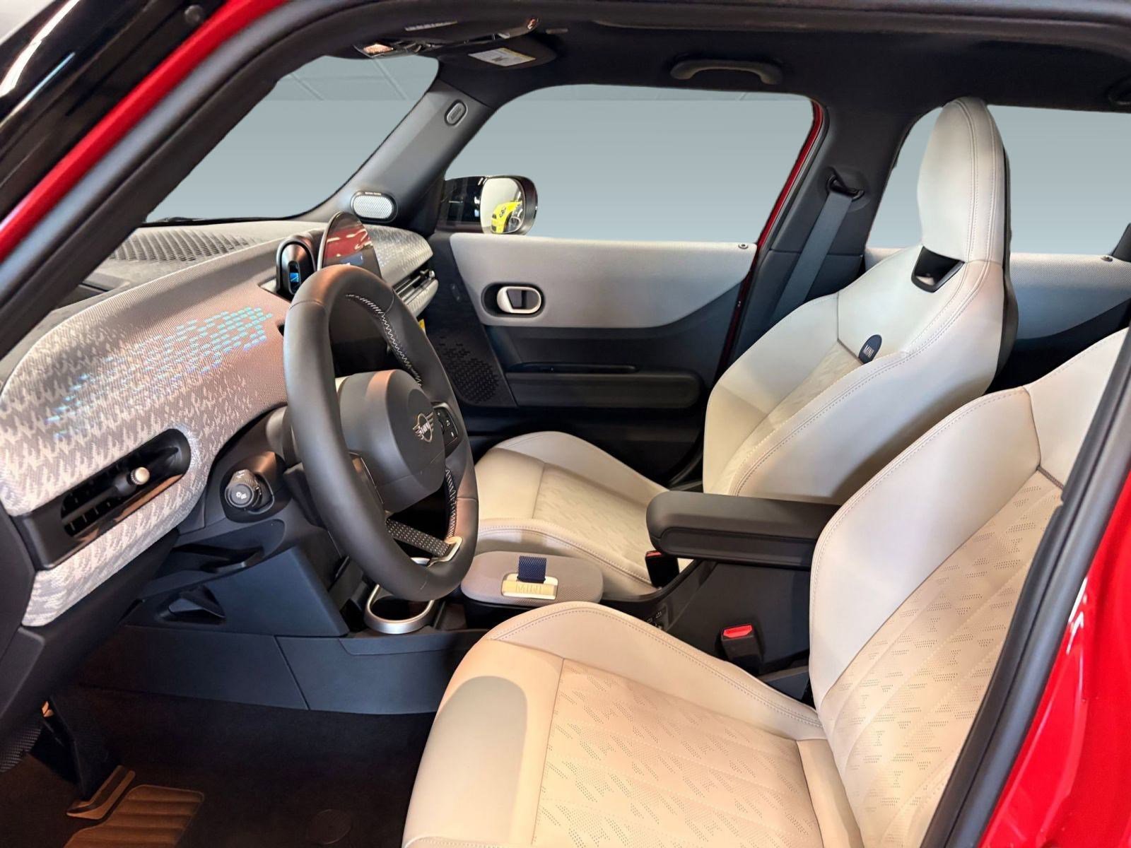 New 2026 MINI Cooper S image 5