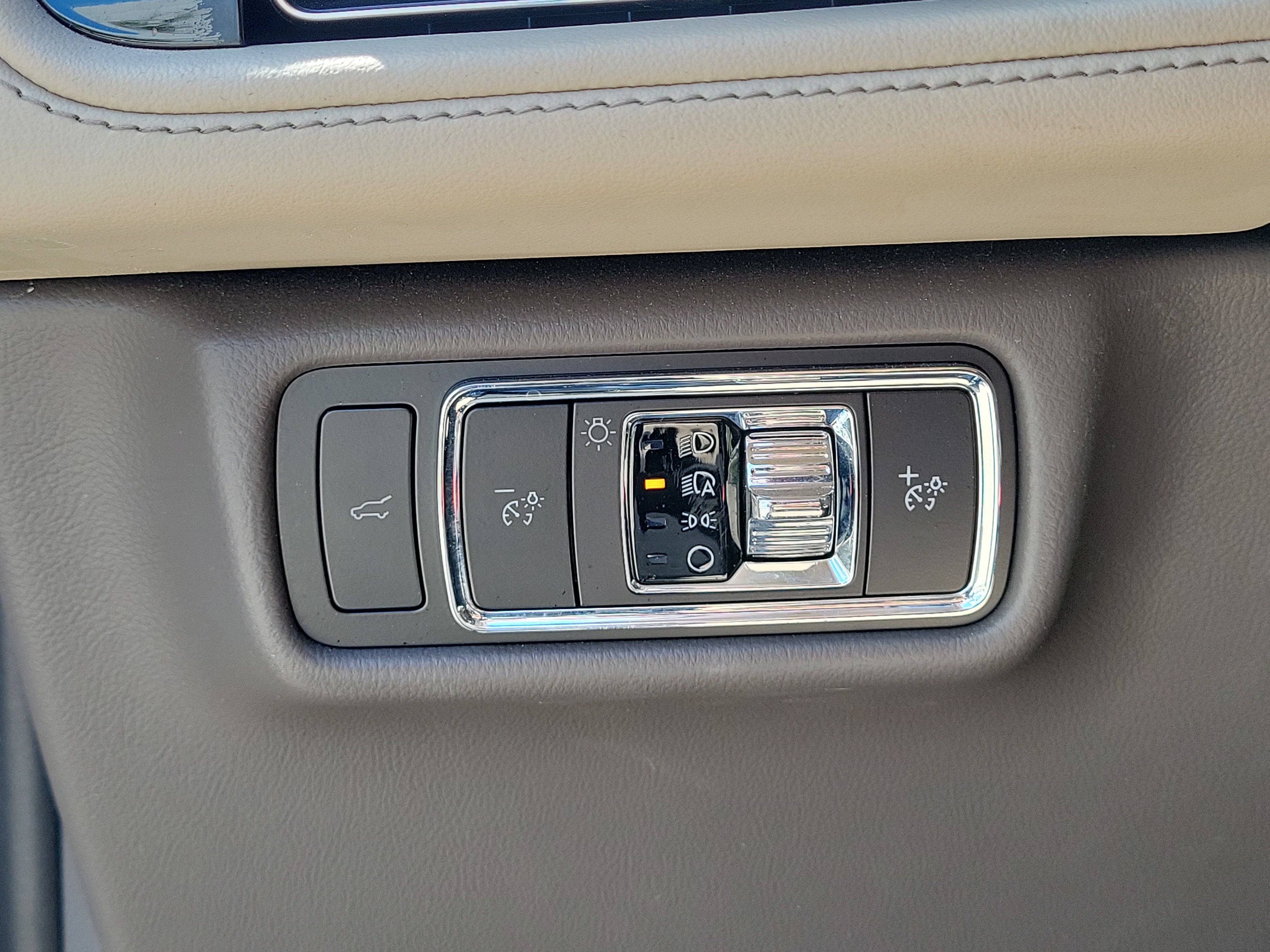 Used 2023 Lincoln Aviator Reserve w/ Elements Package Plus RWD image 31