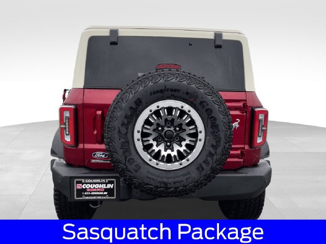 New 2026 Ford Bronco Outer Banks w/ Sasquatch Package AWD/4WD image 4